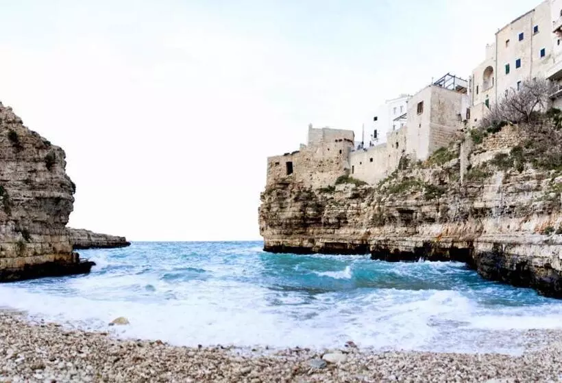 キングサイズベッドのデラックススイート, Apulia 70 Holidays Suites & Experiences