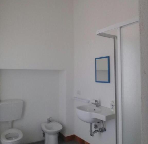 Standard Triple Room with Terrace, Case Vacanza Cafarella