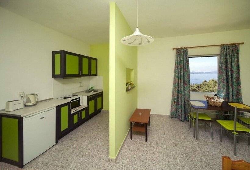 Апартаменты 2 Спальни, Crystal Blue Hotel, Barbati