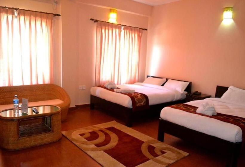 Quarto Triplo Standart, August Lake