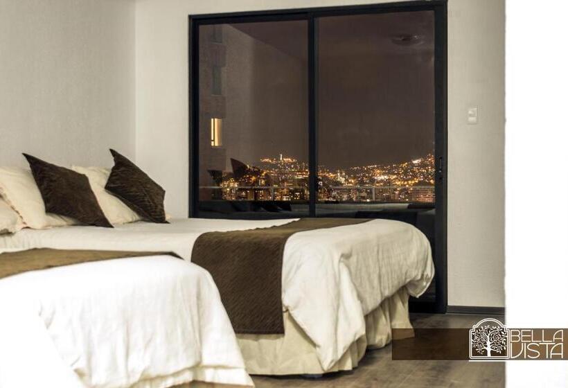 غرفة قياسية ثلاثية, Bellavista Quito