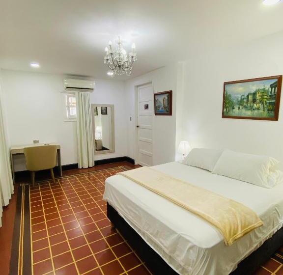 标准间, Casa Colonial