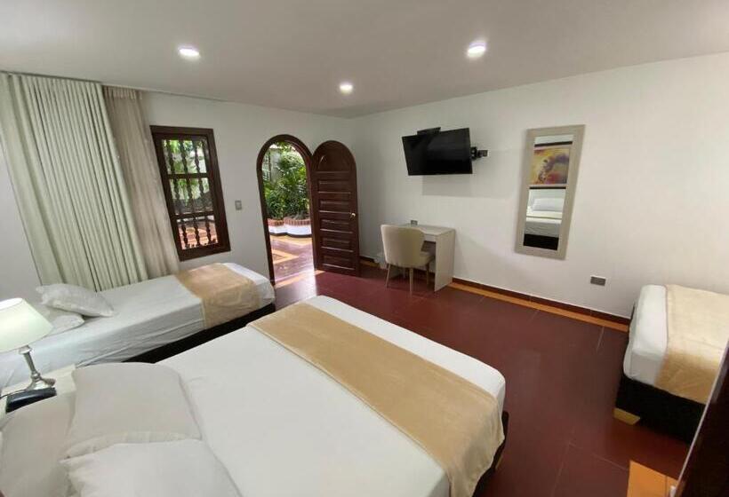 标准三人间, Casa Colonial