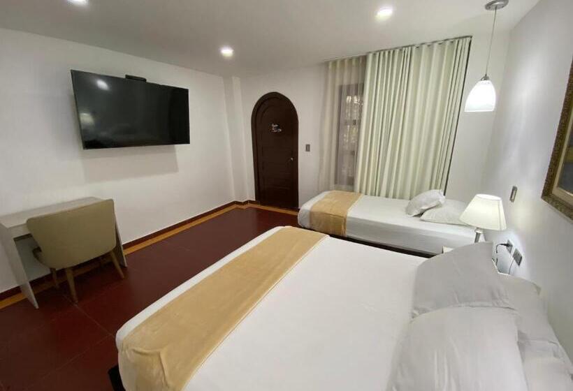 标准三人间, Casa Colonial