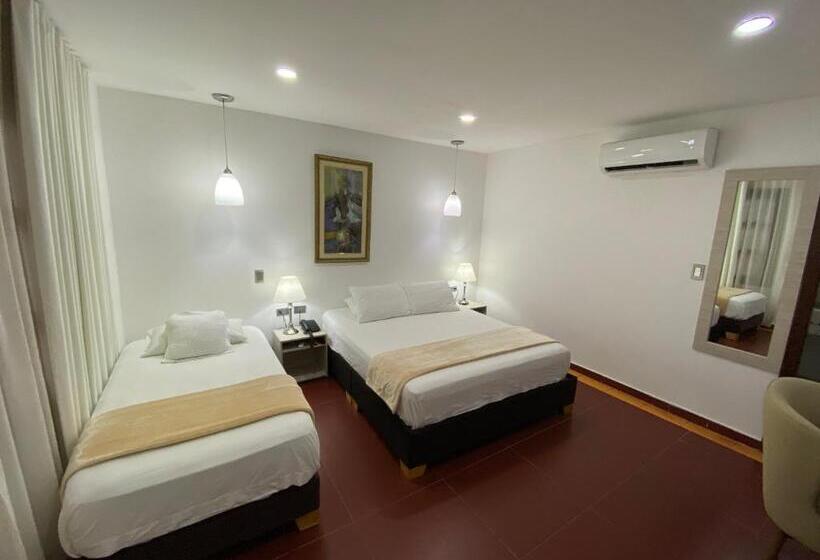 标准三人间, Casa Colonial