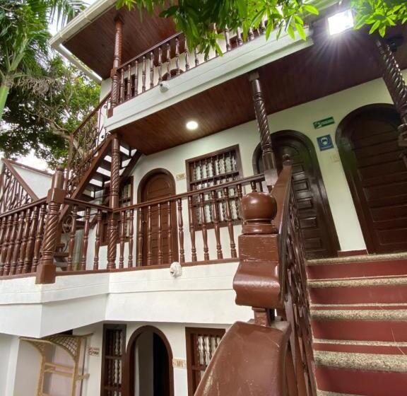 标准单人间, Casa Colonial