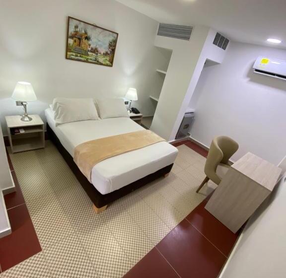 标准单人间, Casa Colonial