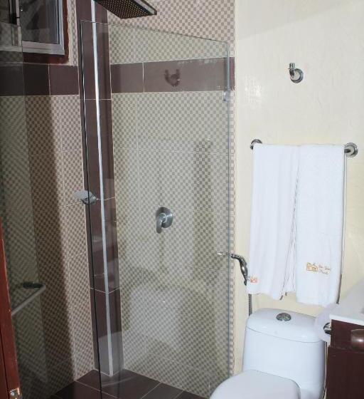 标准单人间, Casa Colonial