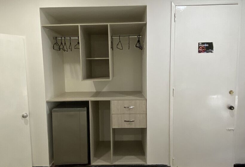 标准三人间, Casa Colonial