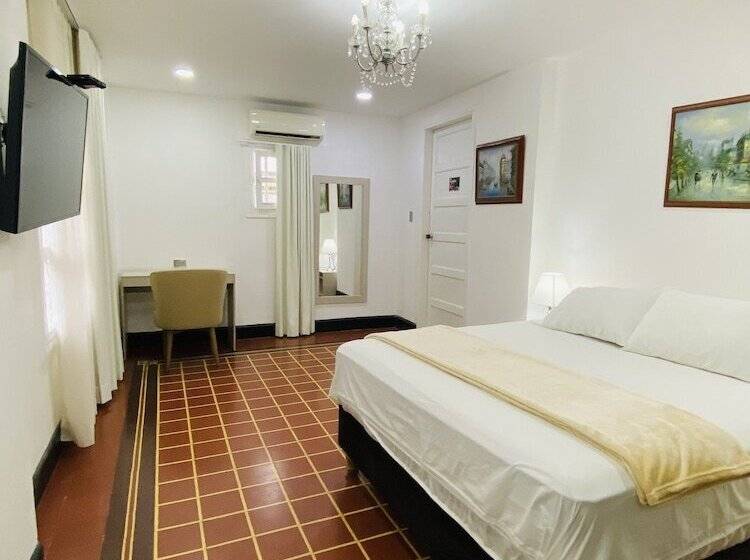 标准间, Casa Colonial