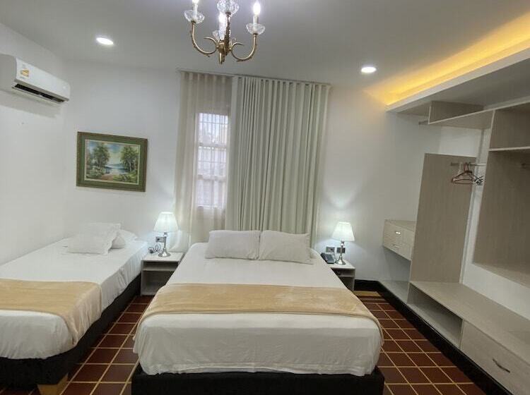 标准三人间, Casa Colonial