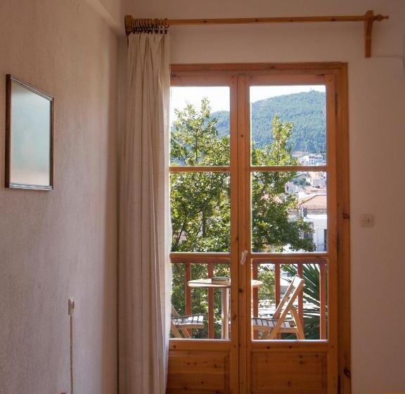 4인용 스탠다드 룸, Eliza Skiathos