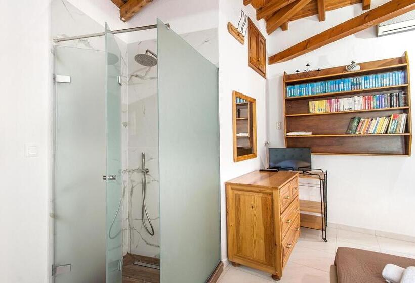 Superior suite with balcony, Eliza Skiathos