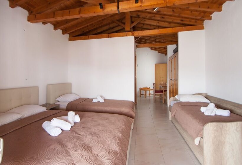 주니어 스위트 바다 전망, Eliza Skiathos