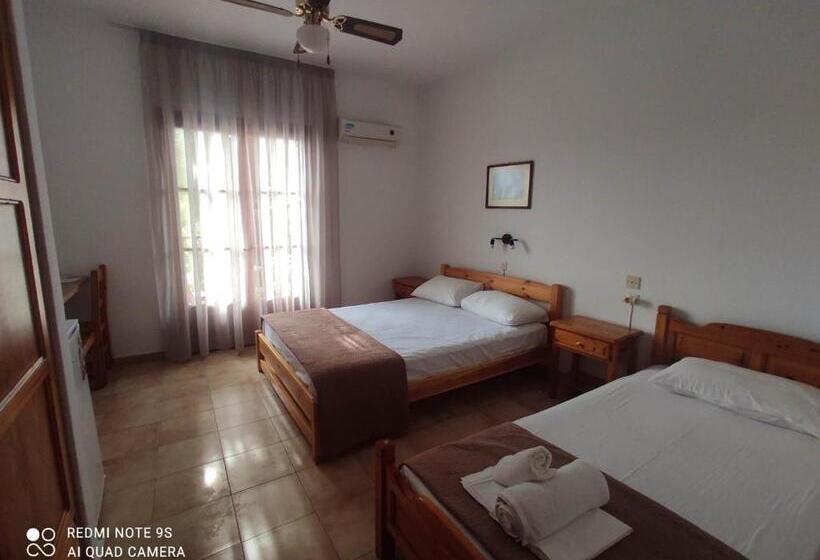 4인용 스탠다드 룸, Eliza Skiathos