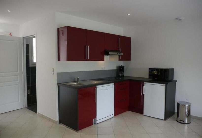 Вилла 1 Спальня, La Residence Les Grands Vignobles