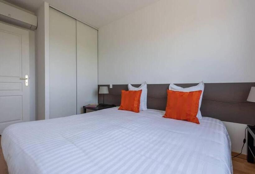 ویلای 3 خوابه, La Residence Les Grands Vignobles