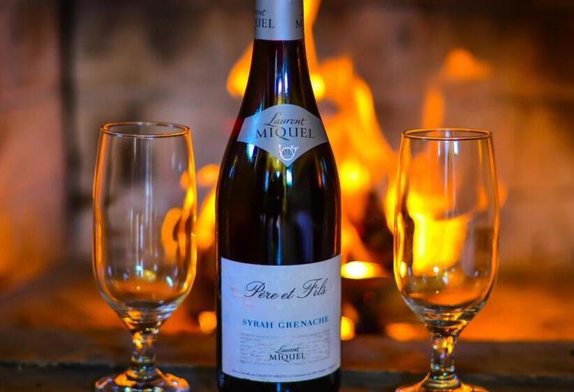 Семейный Номер, Pousada ágape