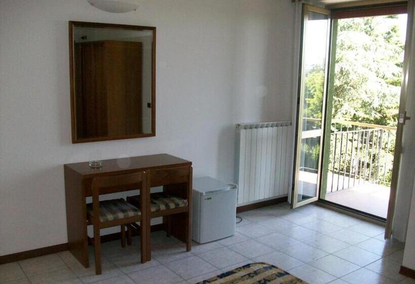 스탠다드 룸, Santorotto