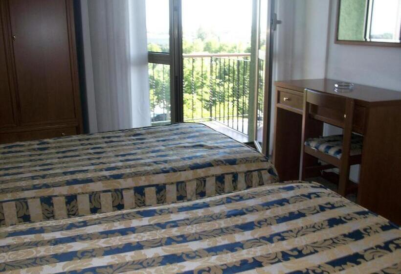 스탠다드 룸, Santorotto