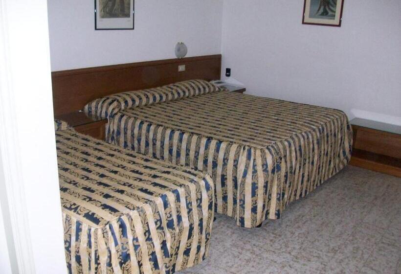 4인용 스탠다드 룸, Santorotto