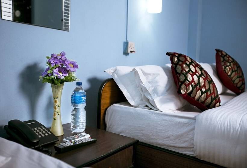 Standard Single Room, Sauraha Nana