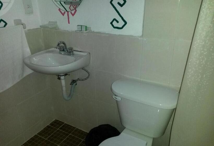 غرفة عائلية, Taselotzin