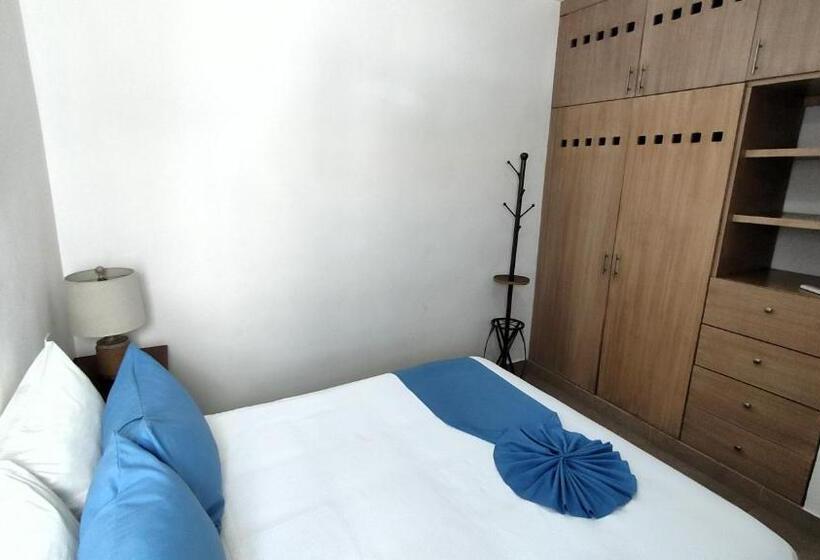 Apartament 1 Sypialnia Widok Basen, Vela S Condos Ocean Front