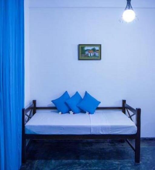 חדר סטנדרט לשלושה עם נוף לגינה, Vibration