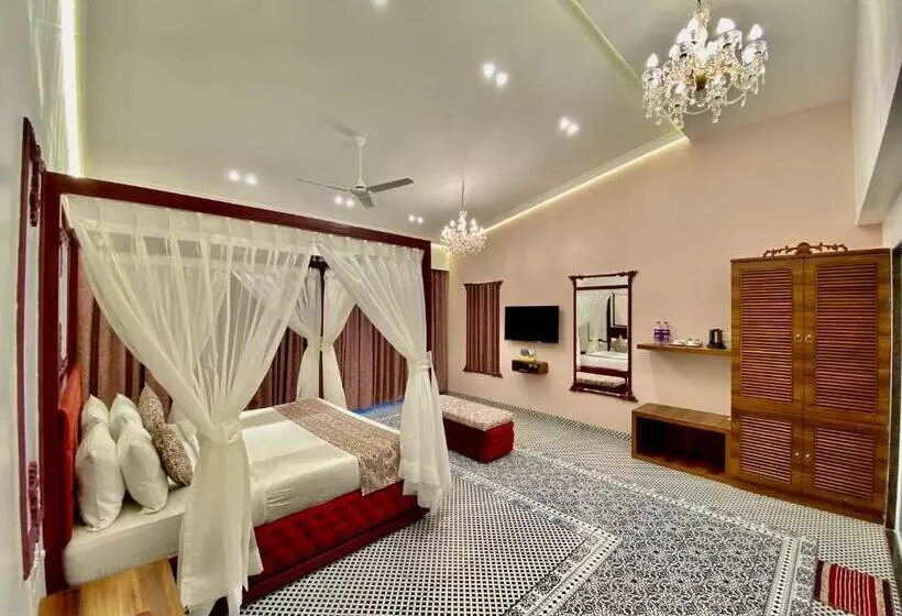 エクゼクティブスイート, Zaras Resort Khandala