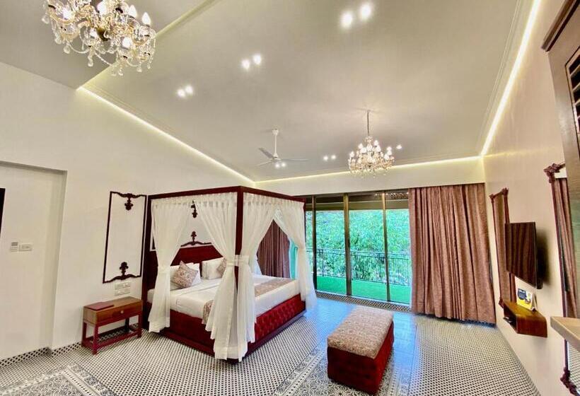 エクゼクティブスイート, Zaras Resort Khandala