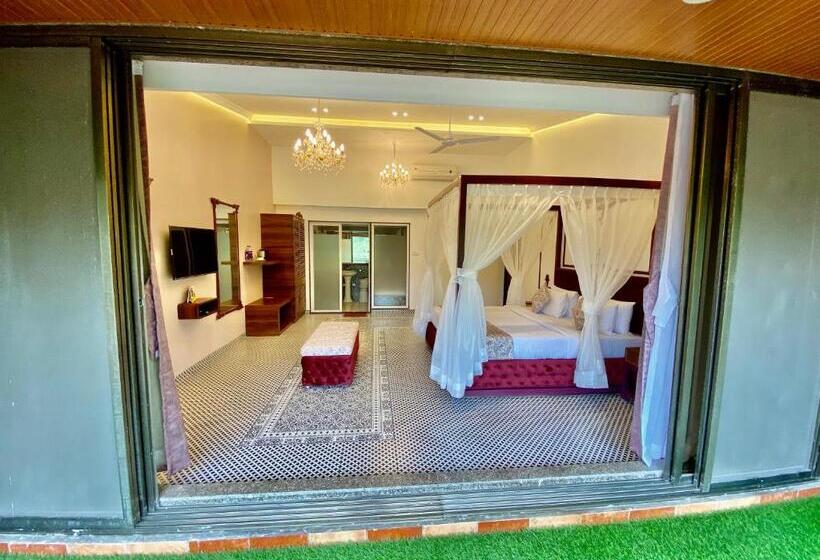 エクゼクティブスイート, Zaras Resort Khandala