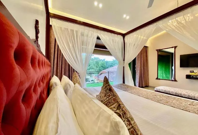 エクゼクティブスイート, Zaras Resort Khandala