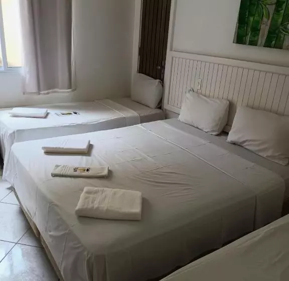 スタンダード４人部屋, Jequitiba Hotel Frente Ao Mar