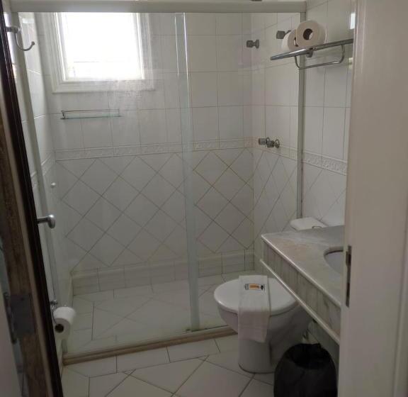 带阳台标准四人间, Jequitiba Hotel Frente Ao Mar