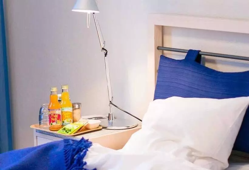 Standard Yhden Hengen Huone, Ytterjärna Hotell & Konferens