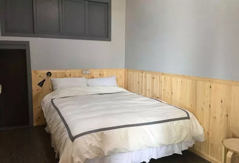 اتاق استاندارد, Gyeongju Momojane Guesthouse