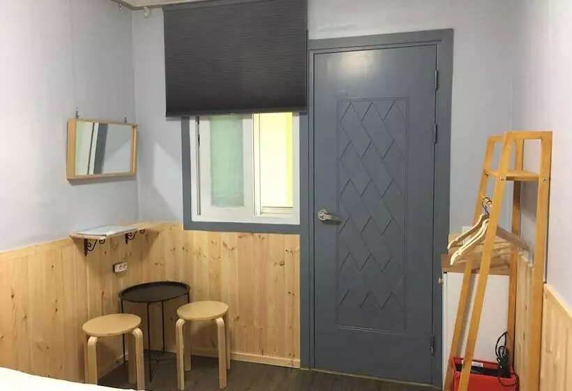 اتاق استاندارد, Gyeongju Momojane Guesthouse