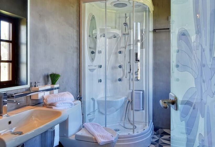 Президентский Люкс, Dilofo Hotel Luxury Suites