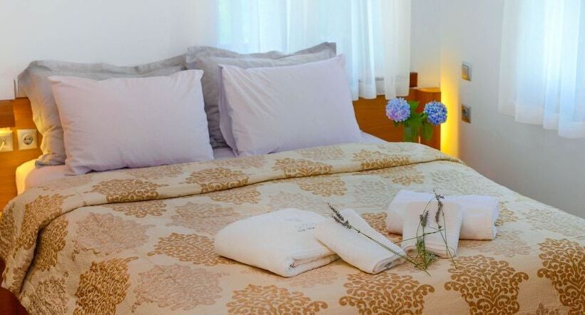 Президентский Люкс, Dilofo Hotel Luxury Suites