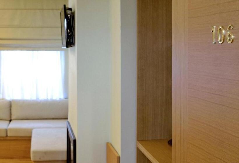 豪华套房, Dilofo Hotel Luxury Suites