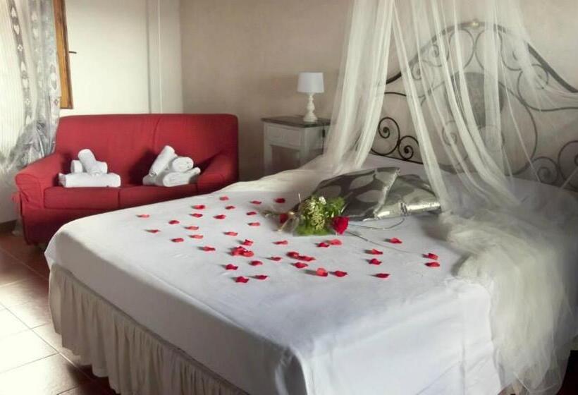 带露台的豪华间, Agriturismo La Camporena