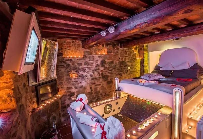 デラックススイート, Agriturismo La Camporena