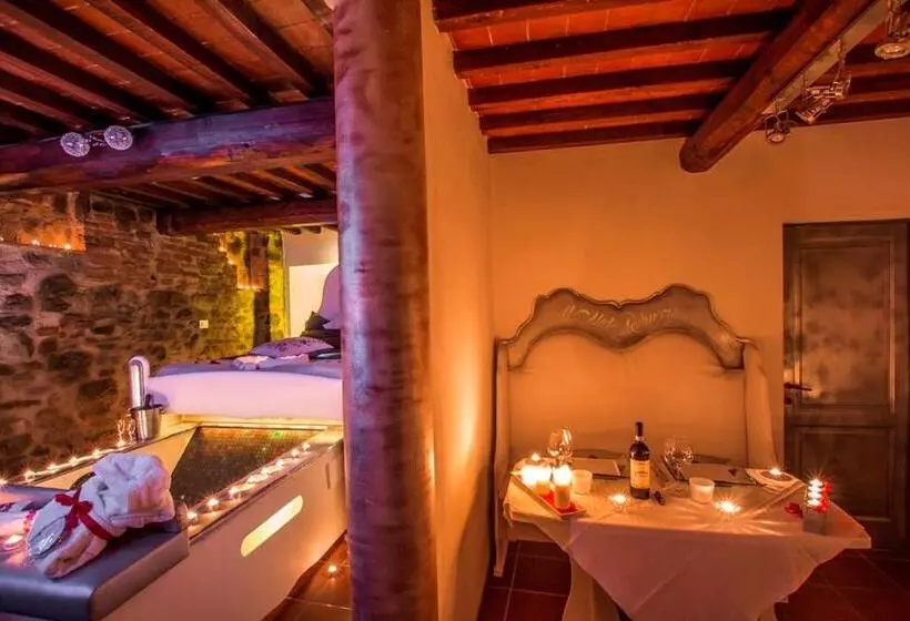 デラックススイート, Agriturismo La Camporena