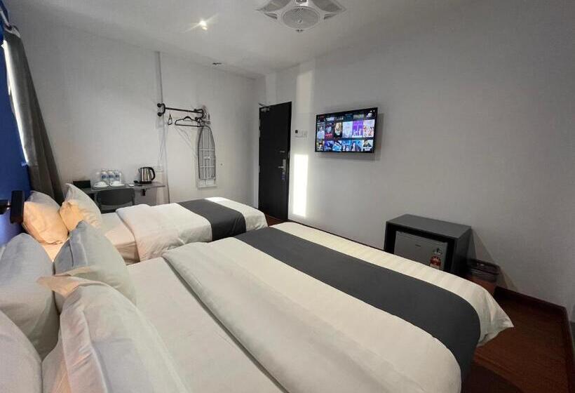 수피리어 패밀리 룸, Asia Premium Hotel Kuala Terengganu