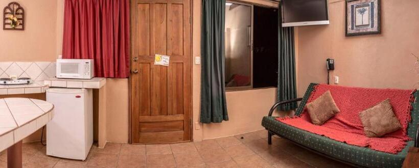 بنجلو عائلى, Diuwak