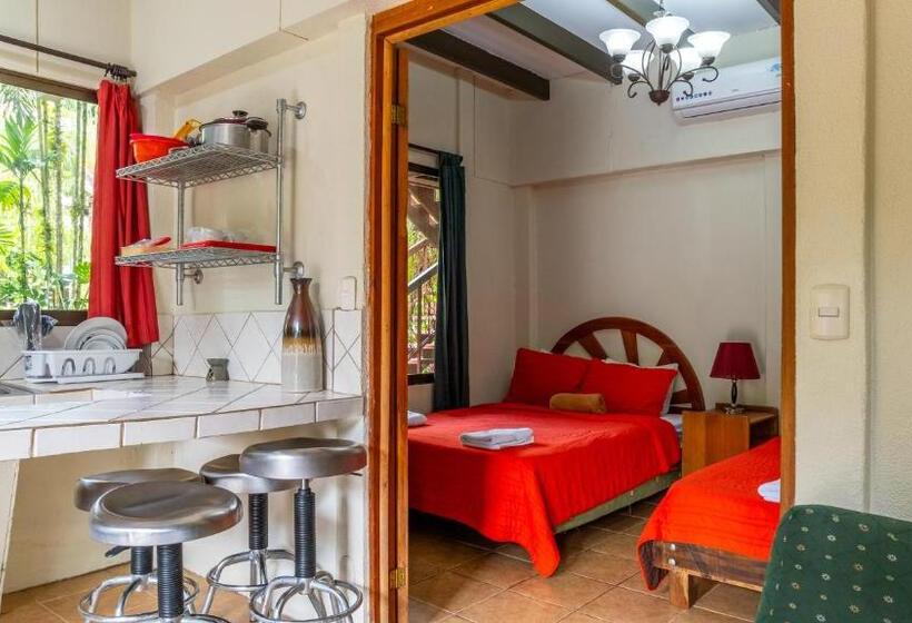 بنجلو عائلى, Diuwak