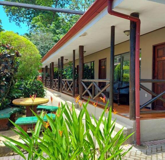 غرفة سوبيريور, Diuwak