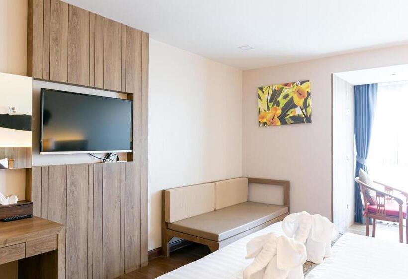 اتاق سوپریور, Grand Ratchapruek