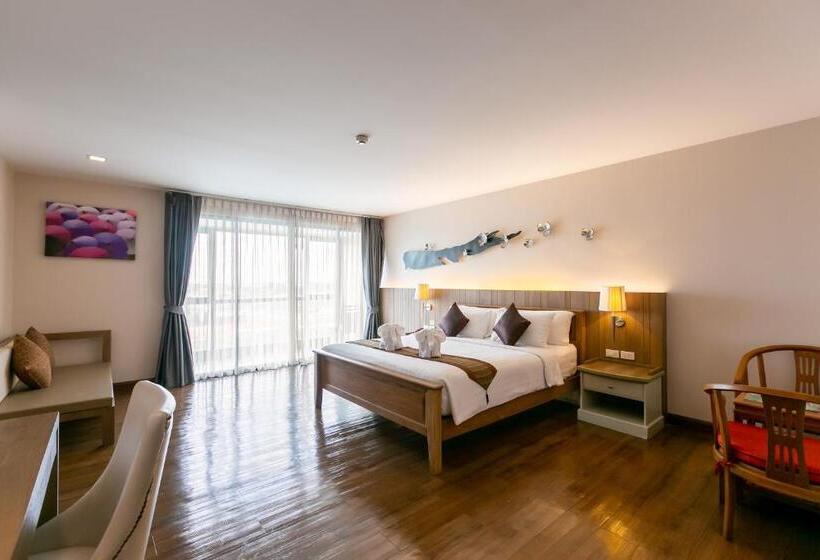 اتاق لوکس, Grand Ratchapruek